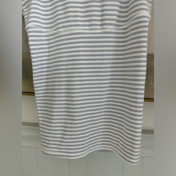 LULULEMON Crossback Tank Classic Stripe White Silver Fox / White size 8 - Picture 6 of 10
